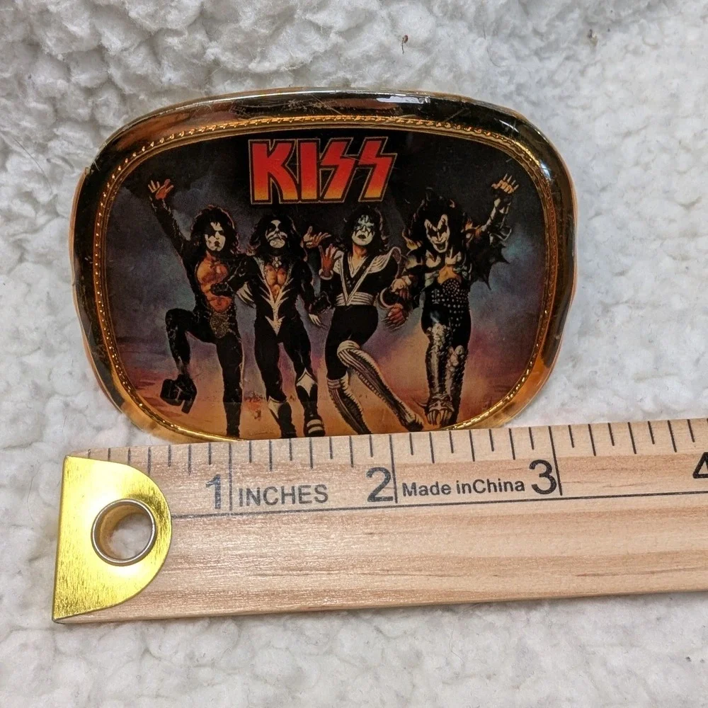 Vintage 1977 KISS Belt Buckle Pacifica Mfg Rock Band Gold Tone Oval 70s Rare